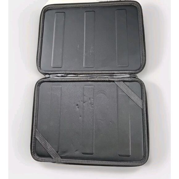 Laptop Sleeve Case, Hard Shell for Up To 14.2" MacBook Pro by Smatree - Picture 4 of 5